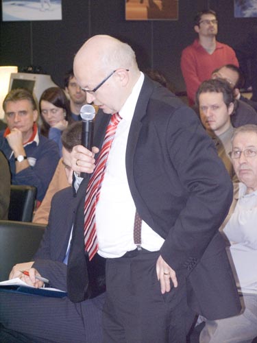 Foto: medzi účastníkmi prezentácie bol aj charge ďaffaires Poľskej republiky v SR Bogdan Wrzochalski. Foto: charge ďaffaires Poľskej republiky v SR Bogdan Wrzochalski.